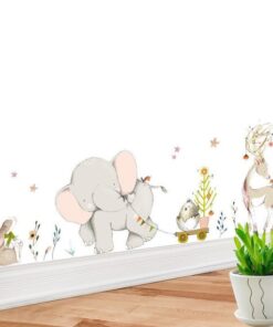 Stickers Chambre Bébé - Eléphant qui Tracte un Petit Oeuf