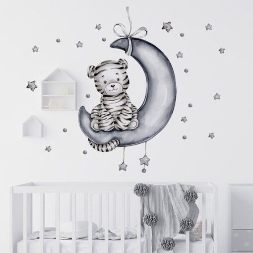 Stickers chambre bébé tigre gris sur lune étoiles