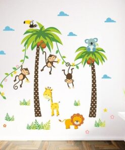 Stickers Chambre Bébé - Singes, Girafe, Lion, Koala et Toucan dans les Arbres de la Savane Stickers Chambre Bébé - Singes, Girafe, Lion, Koala et Toucan dans les Arbres de la Savane