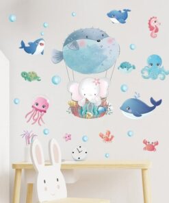 Stickers Chambre Bébé, Petit Elephant en Montgolfière, Autocollant douche, Poissons, Mer et Océan Stickers Chambre Bébé, Petit Elephant en Montgolfière, Autocollant douche, Poissons, Mer et Océan